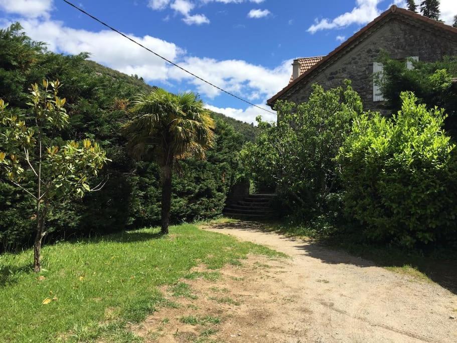 Grande Maison Familiale En Pierres Sud Ardeche Lalevade-d'Ardeche Экстерьер фото